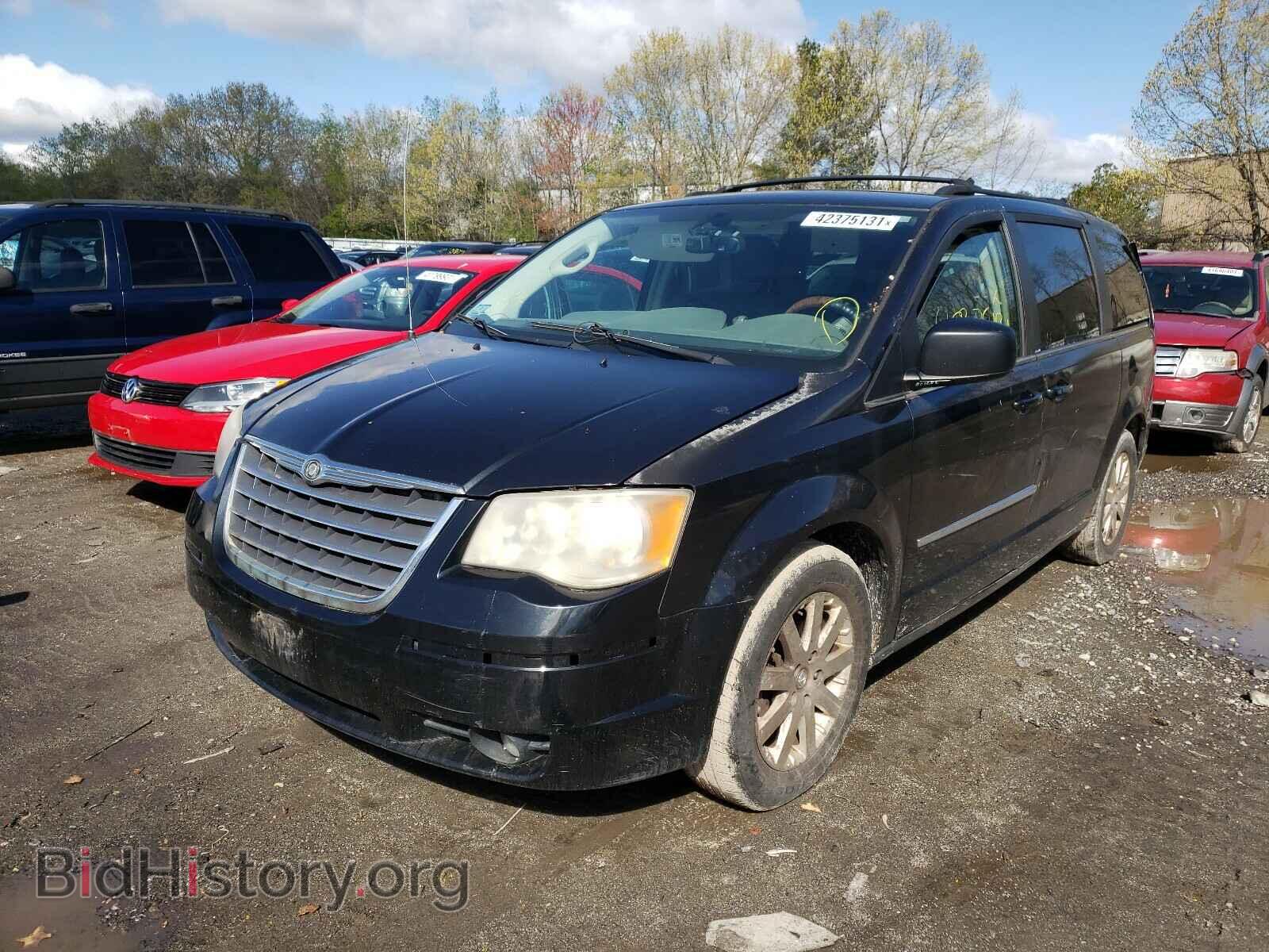 2009 CHRYSLER MINIVAN - VIN: 2A8HR54189R505532 - Фото 2
