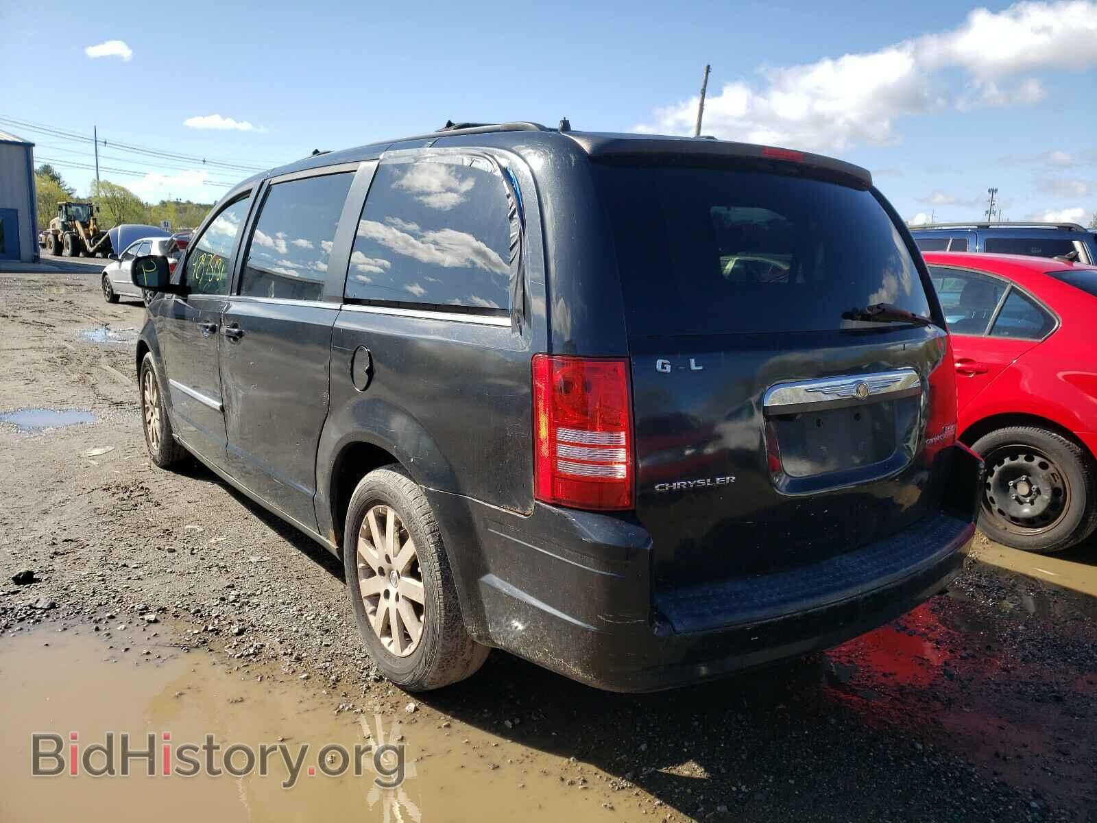 2009 CHRYSLER MINIVAN - VIN: 2A8HR54189R505532 - Фото 3