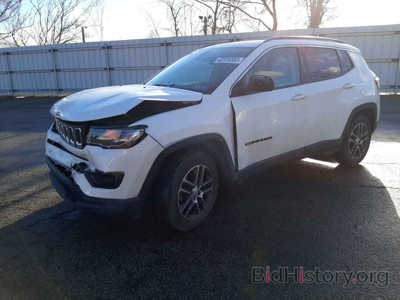 Photo 3C4NJCBB8KT736547 - JEEP COMPASS 2019