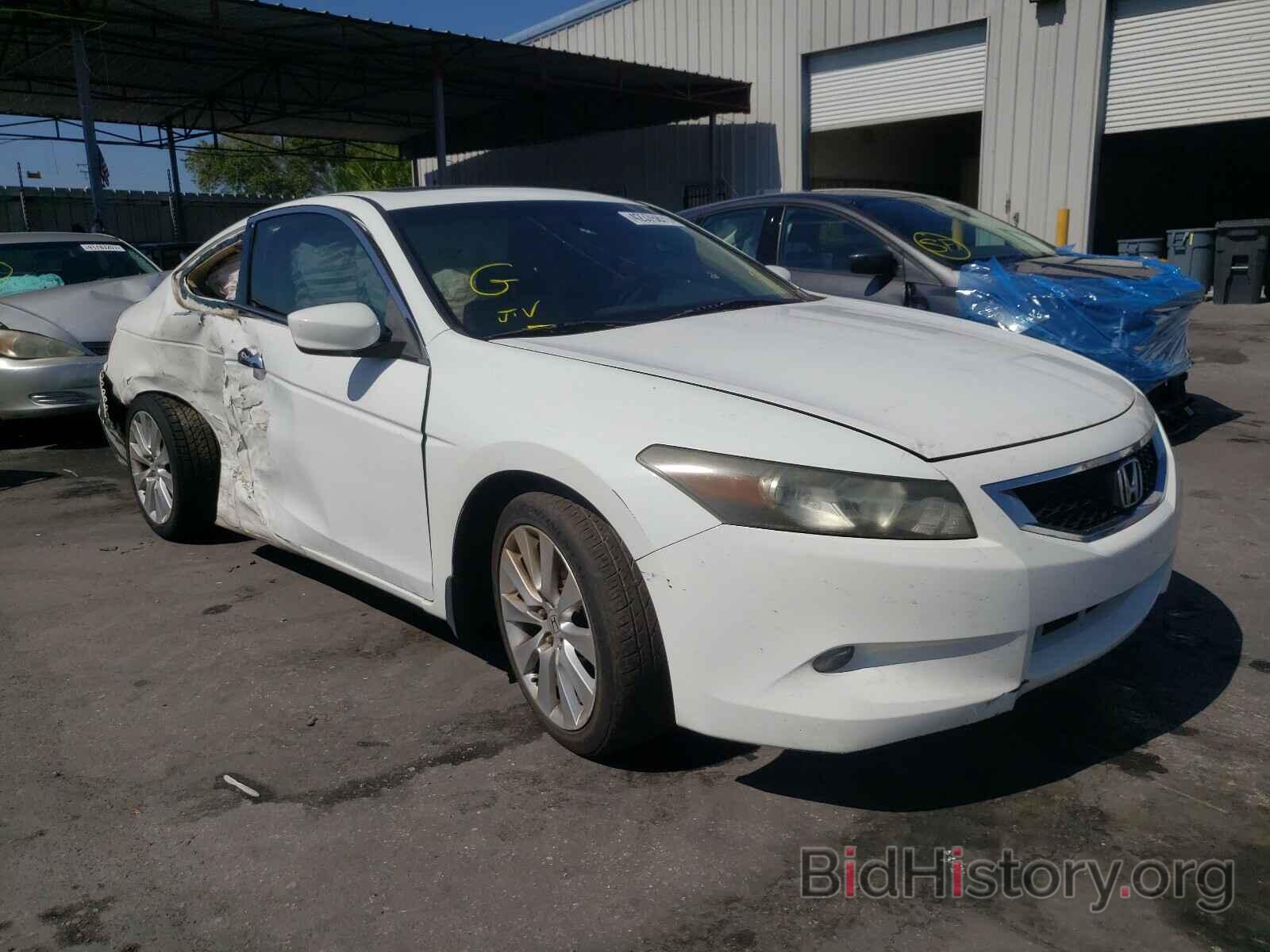 Photo 1HGCS2B81AA009972 - HONDA ACCORD 2010