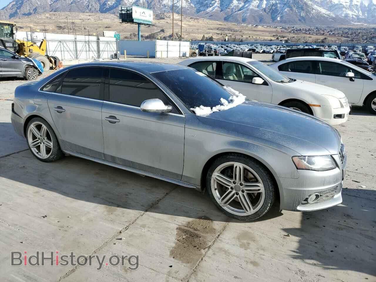 2010 AUDI S4/RS4 - VIN: WAUMGAFL1AA042206 - Фото 4
