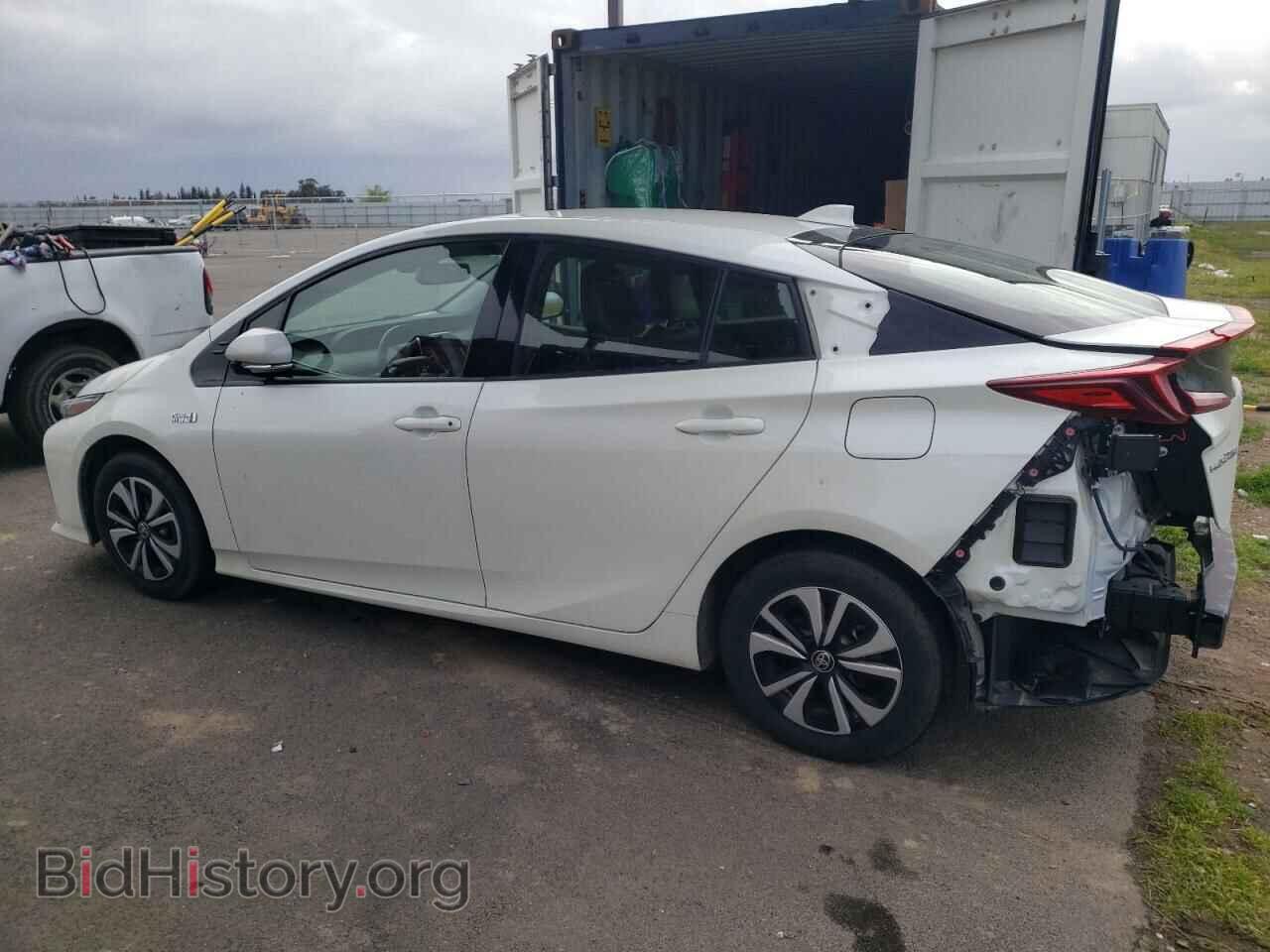 2017 TOYOTA PRIUS - VIN: JTDKARFP2H3056272 - Фото 2