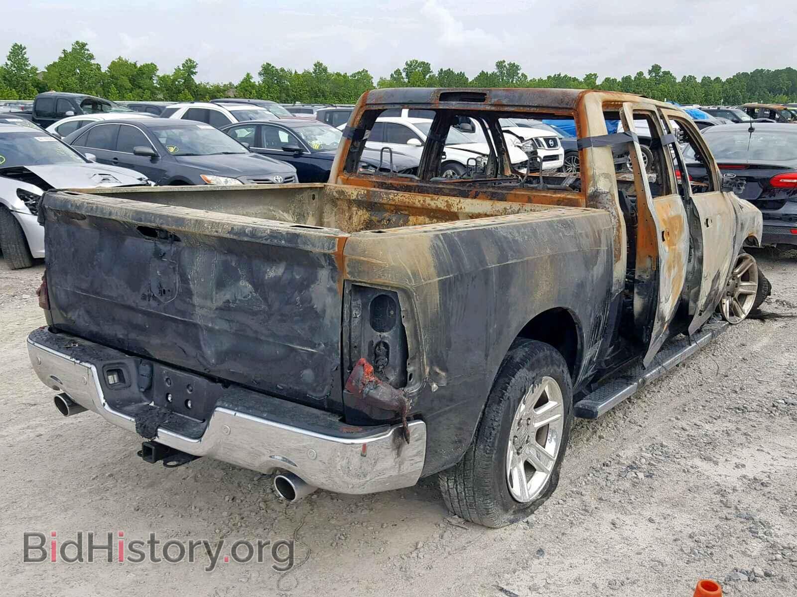 2017 RAM 1500 SLT - VIN: 1C6RR6LT0HS683962 - Фото 4