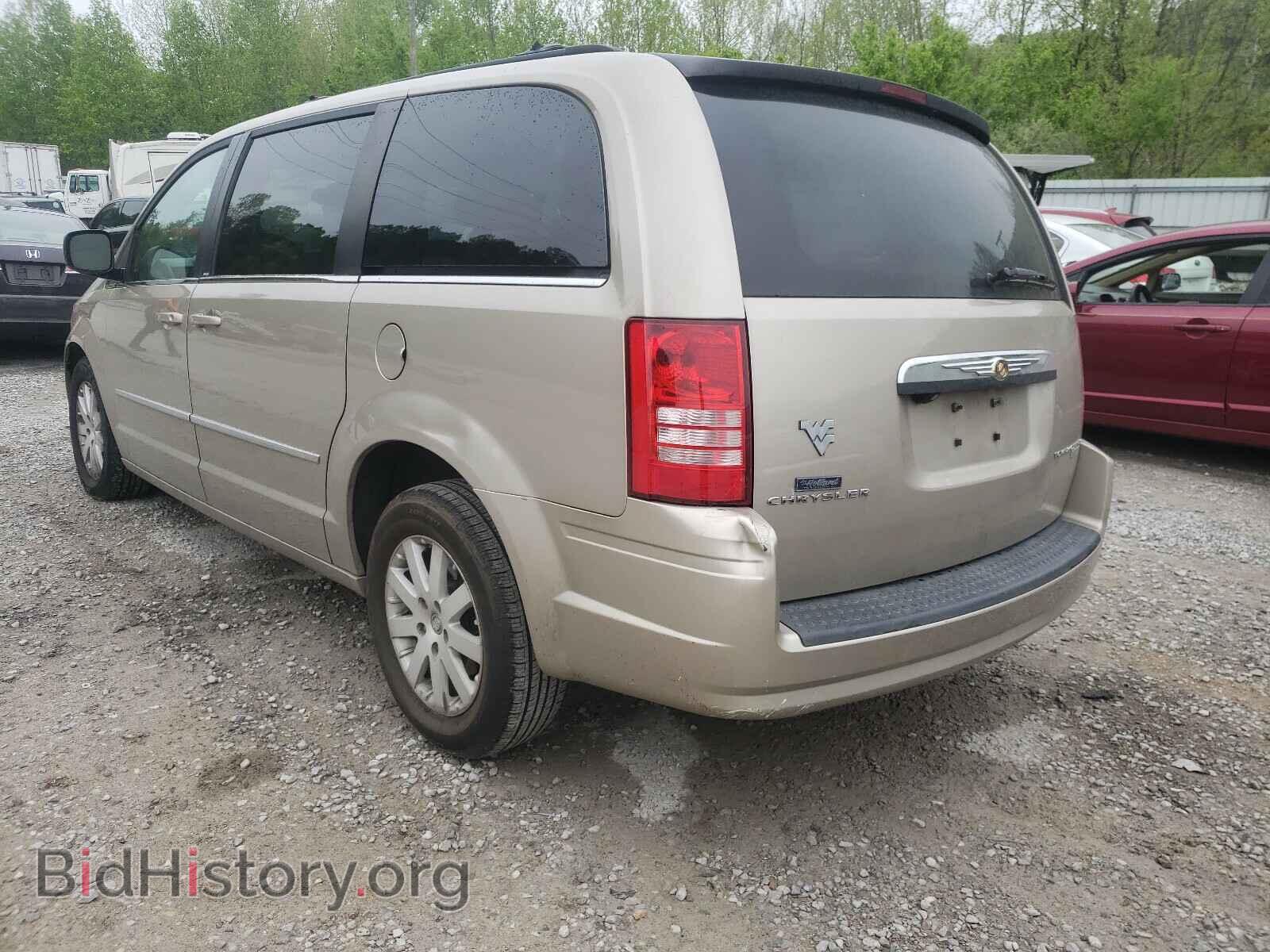 2009 CHRYSLER MINIVAN - VIN: 2A8HR54109R520879 - Фото 3