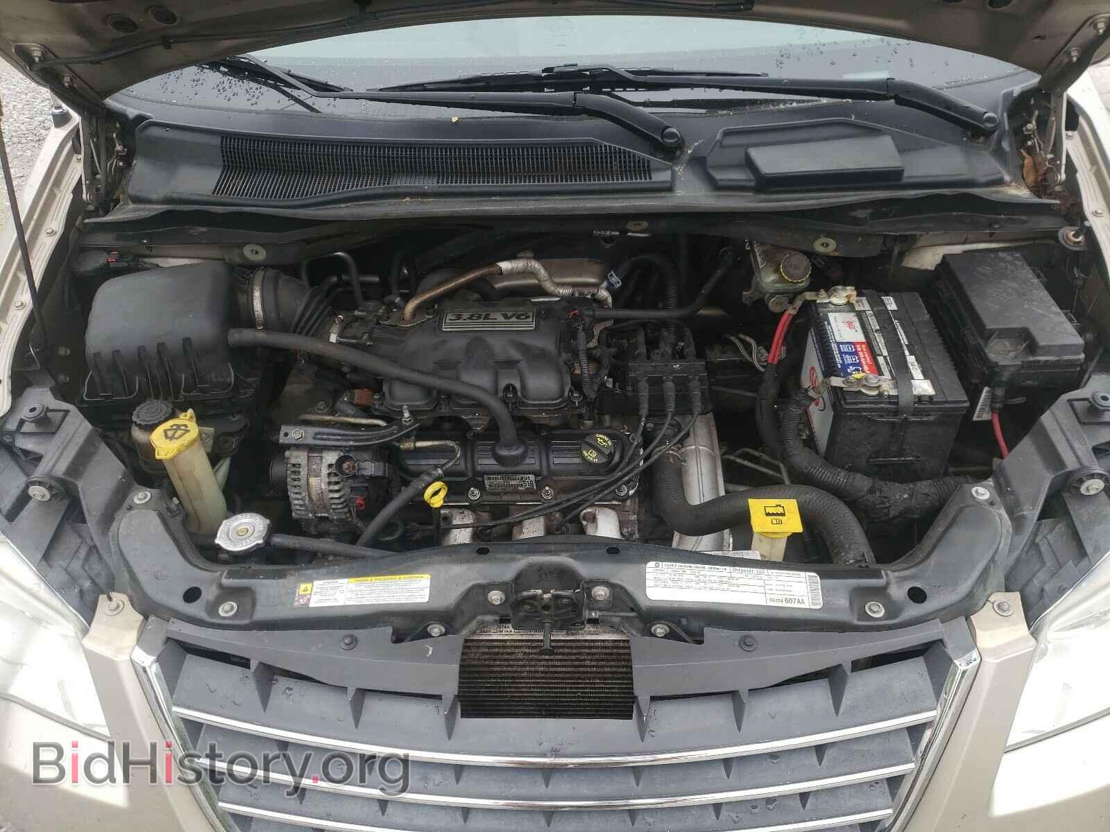 2009 CHRYSLER MINIVAN - VIN: 2A8HR54109R520879 - Фото 7