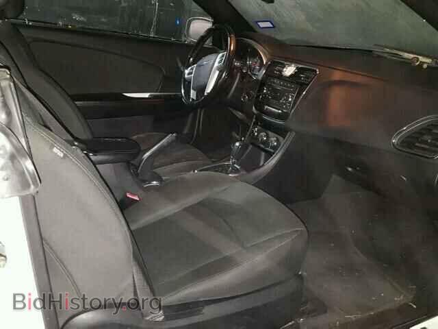 2011 CHRYSLER 200 - VIN: 1C3BC2EB3BN547912 - Фото 5
