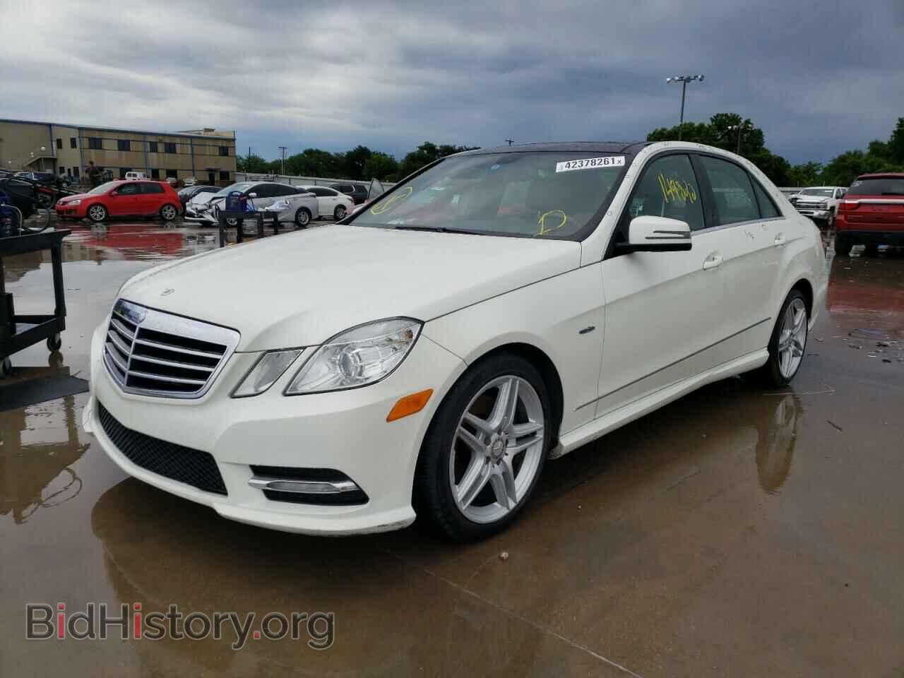 2012 MERCEDES-BENZ E-CLASS - VIN: WDDHF5KB2CA657321 - Фото 2