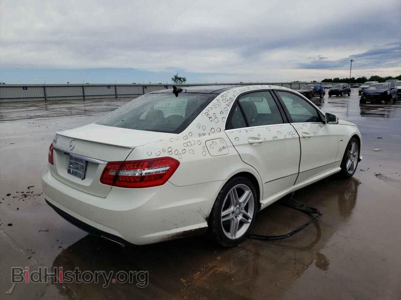 2012 MERCEDES-BENZ E-CLASS - VIN: WDDHF5KB2CA657321 - Фото 4