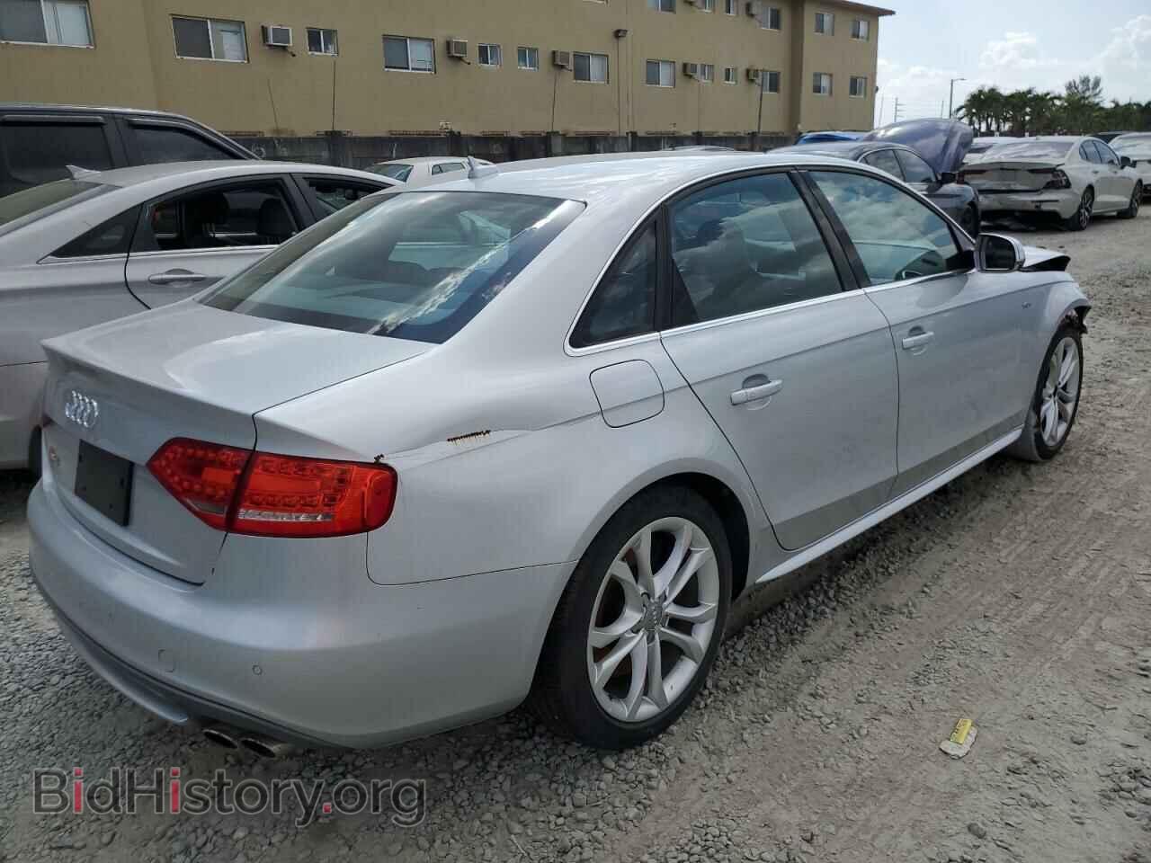2010 AUDI S4/RS4 - VIN: WAUBGAFL9AA163606 - Photo 3
