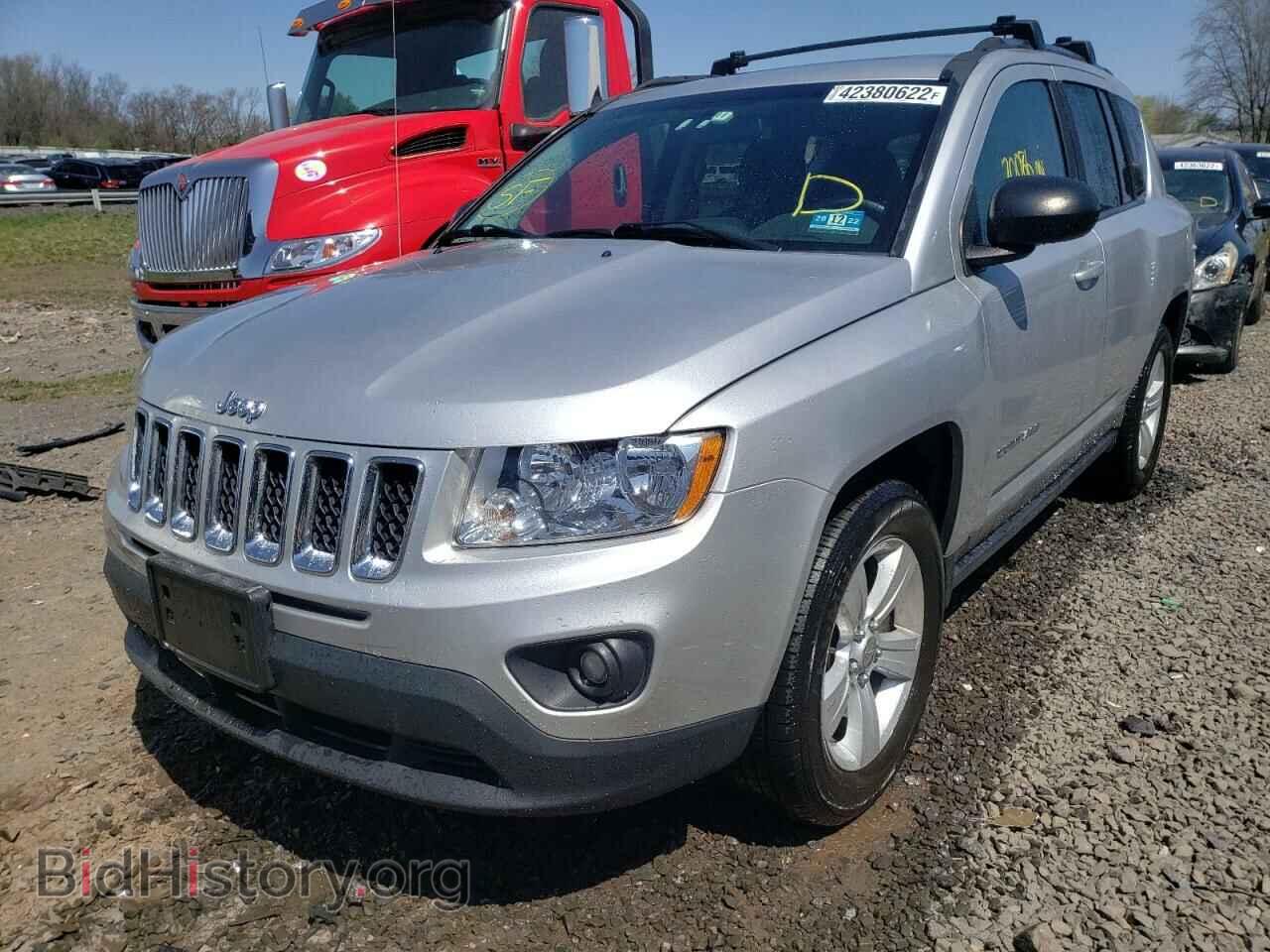 2011 JEEP COMPASS - VIN: 1J4NF1FB2BD135294 - Photo 2