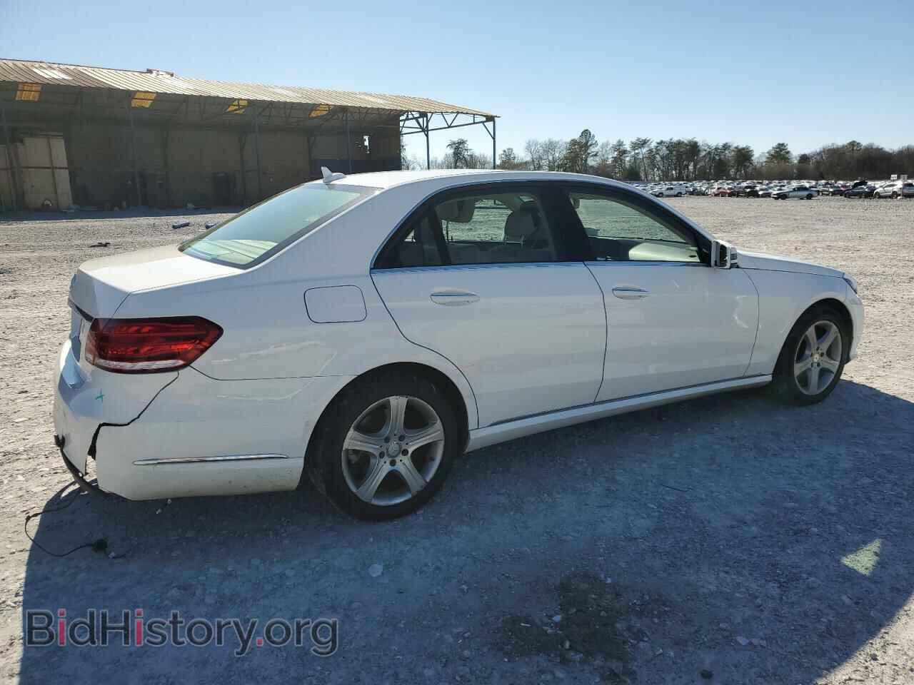 2014 MERCEDES-BENZ E-CLASS - VIN: WDDHF5KB1EA862079 - Фото 3