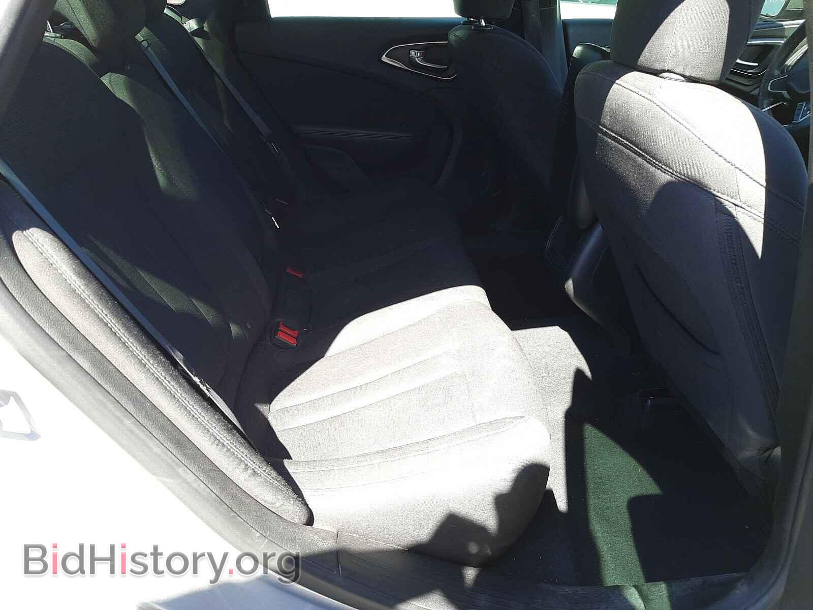 2015 CHRYSLER 200 - VIN: 1C3CCCAB2FN688430 - Photo 6