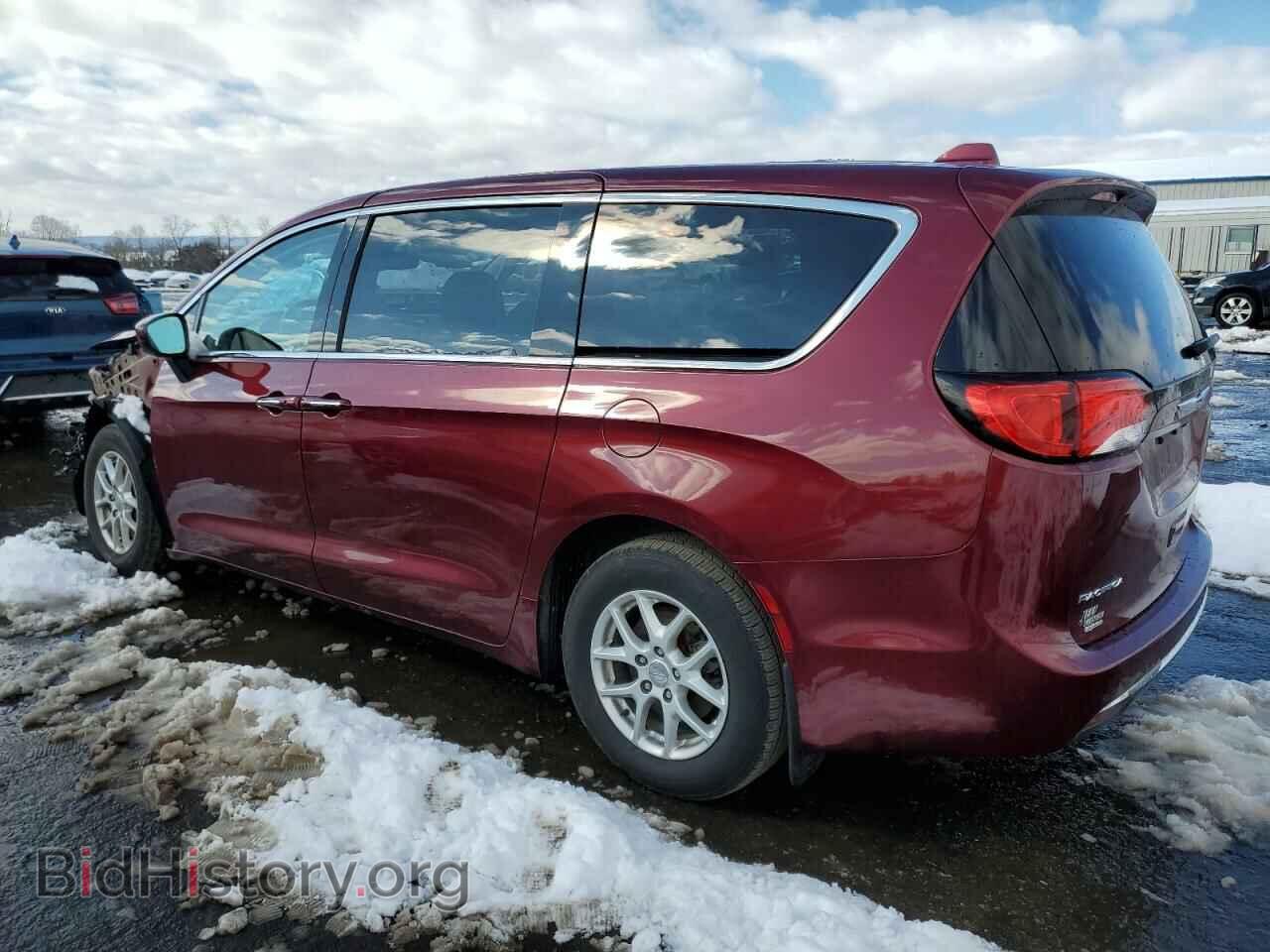2017 CHRYSLER PACIFICA - VIN: 2C4RC1BG8HR840351 - Photo 2