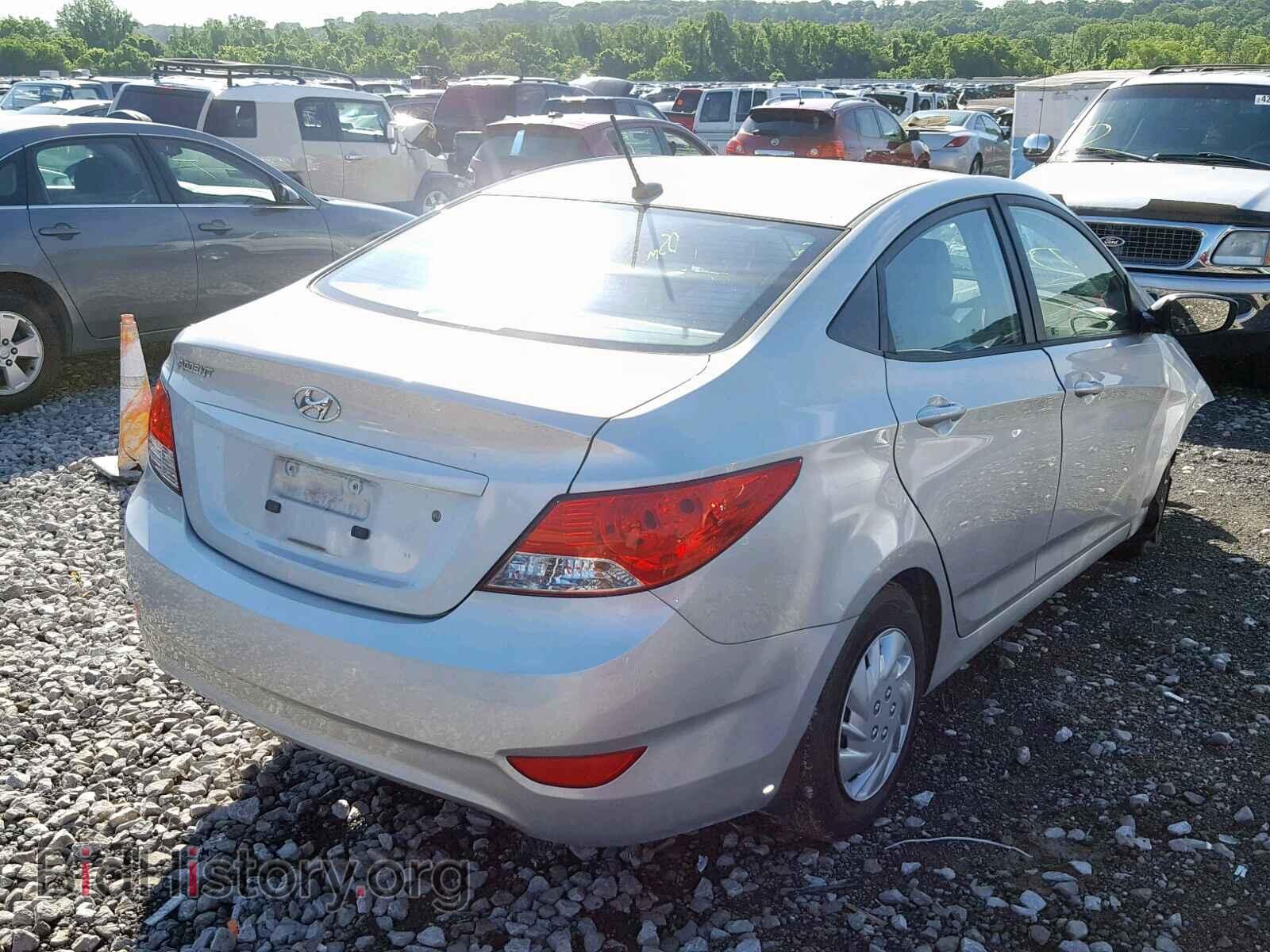 2013 HYUNDAI ACCENT - VIN: KMHCT4AE8DU413462 - Фото 4