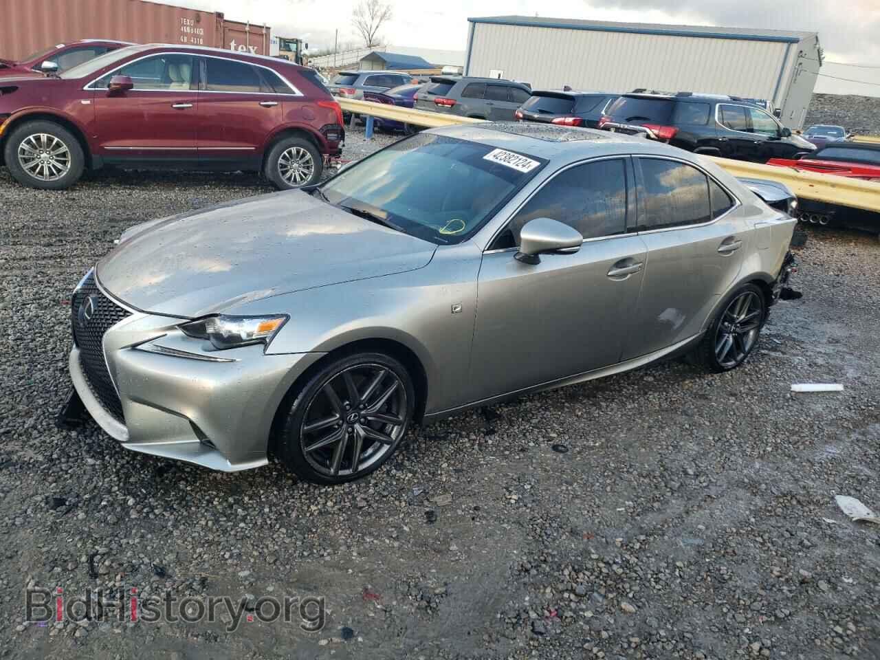 Photo JTHBE1D25F5015941 - LEXUS IS 2015