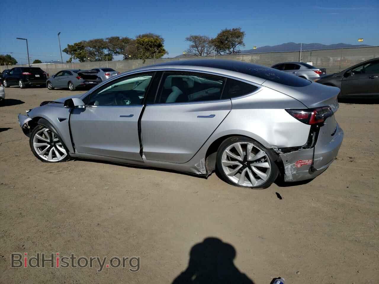 2018 TESLA MODEL 3 - VIN: 5YJ3E1EB4JF100068 - Фото 2