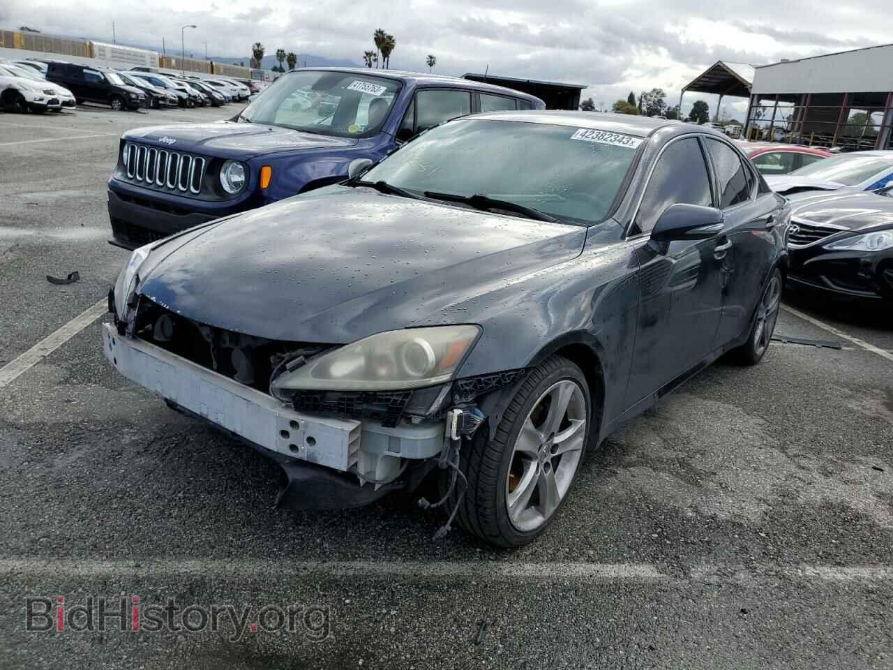 Photo JTHBF5C20B5138563 - LEXUS IS 2011