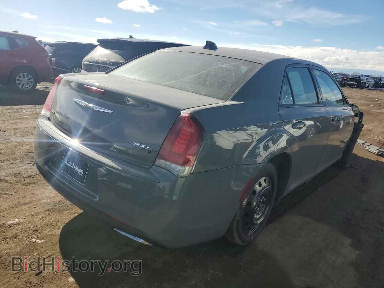 2019 CHRYSLER 300 - VIN: 2C3CCAGG7KH533835 - Фото 3