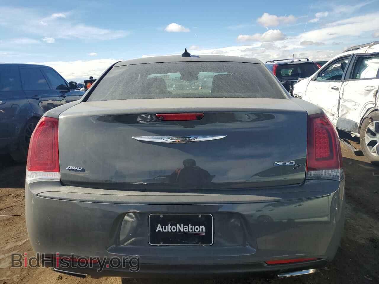 2019 CHRYSLER 300 - VIN: 2C3CCAGG7KH533835 - Фото 6