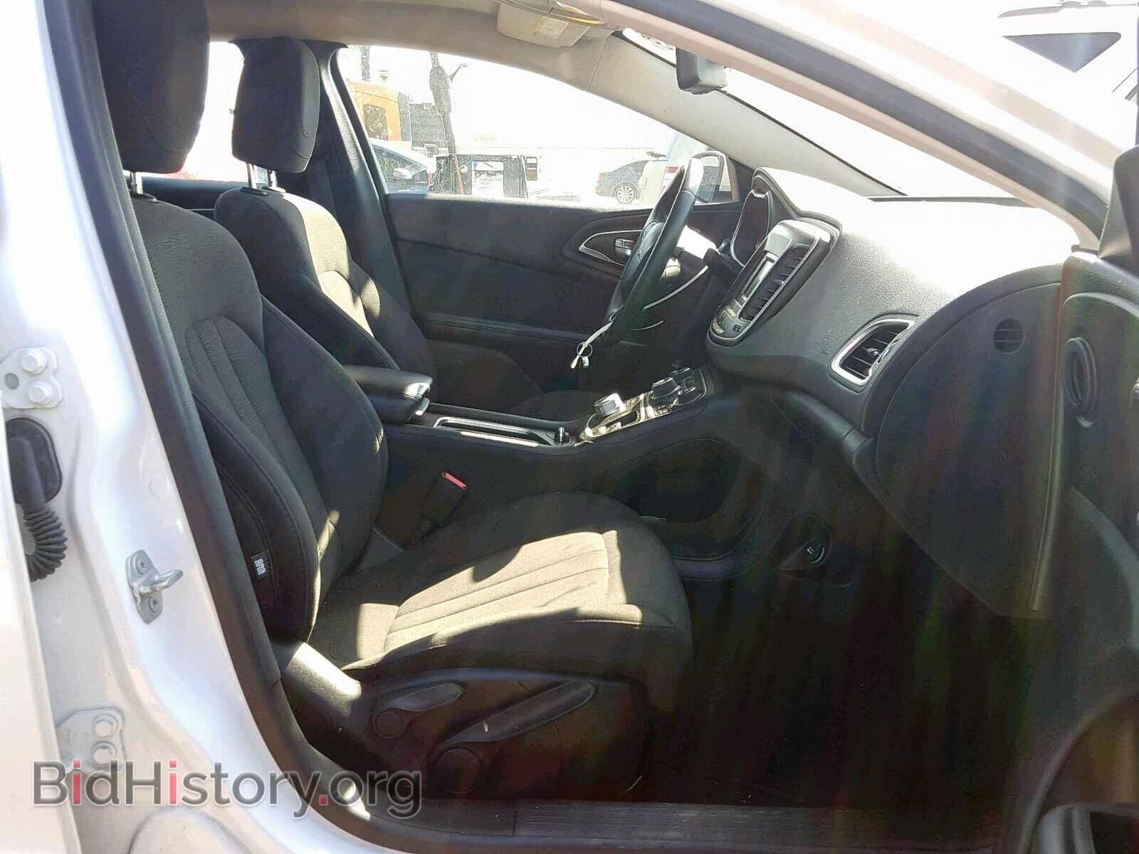 2016 CHRYSLER 200 - VIN: 1C3CCCAB7GN126458 - Photo 5