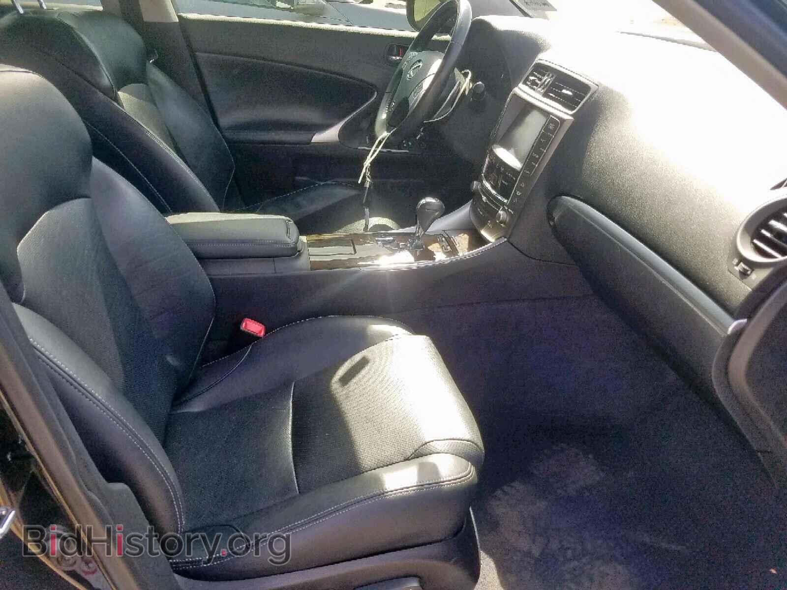 2013 LEXUS IS - VIN: JTHCE5C28D5003146 - Photo 5