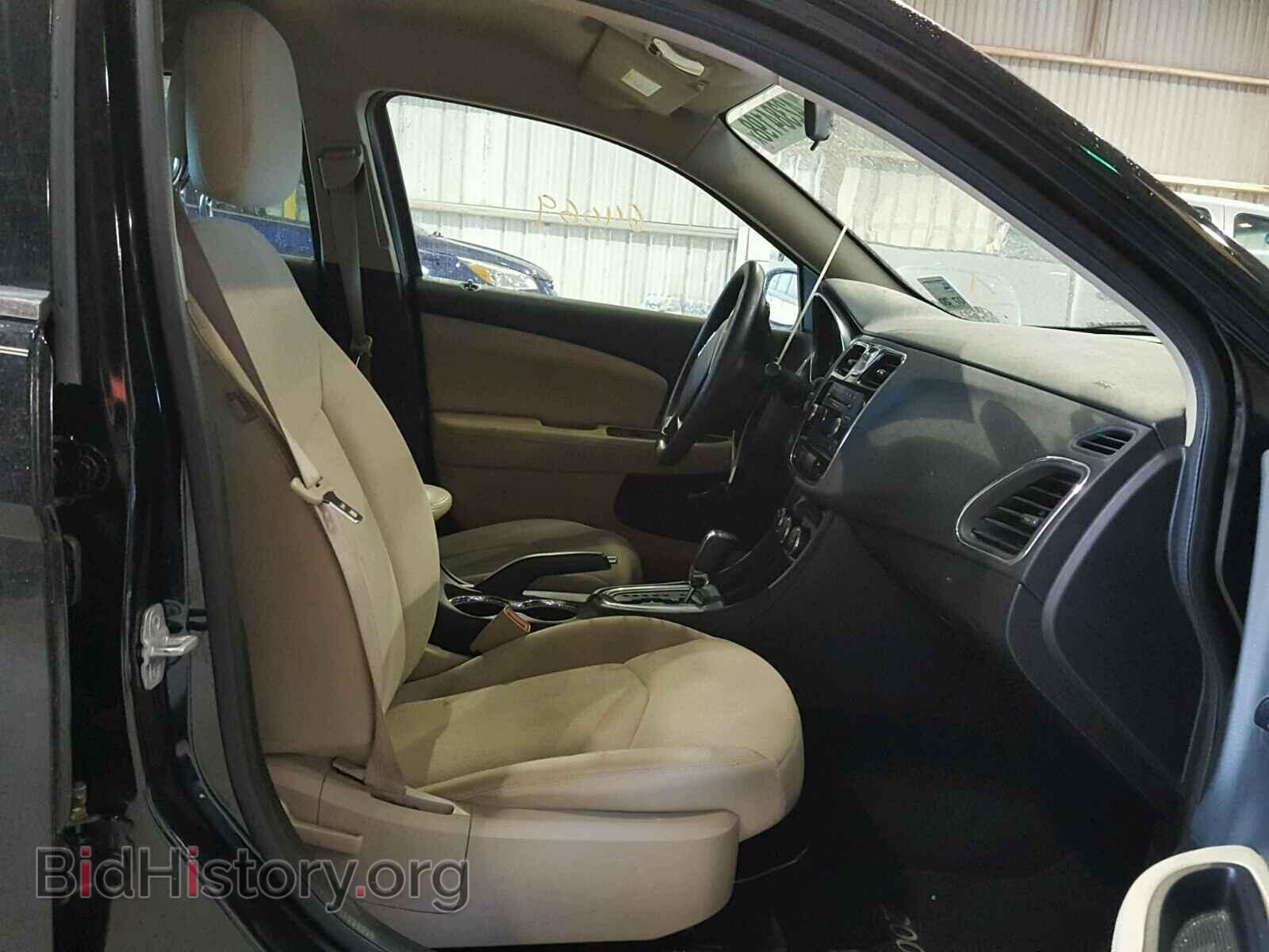 2013 CHRYSLER 200 - VIN: 1C3CCBAB1DN686109 - Фото 5