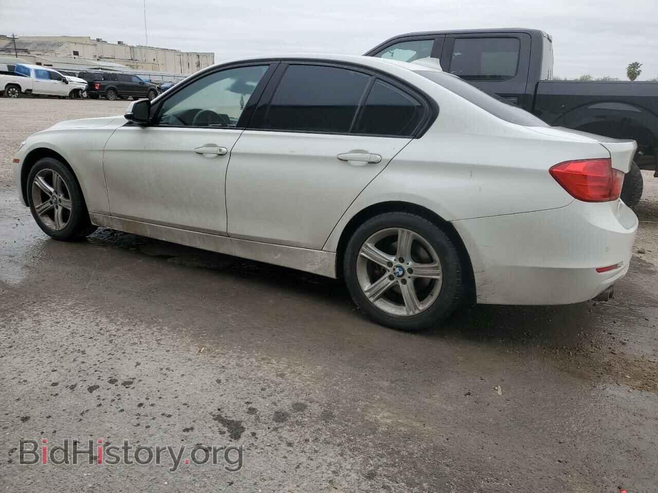 2014 BMW 3 SERIES - VIN: WBA3A5C52EJ464033 - Фото 2