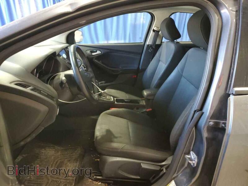 2017 Ford FOCUS (VIN 1FADP3H2XHL243853) — photo 7 of 12