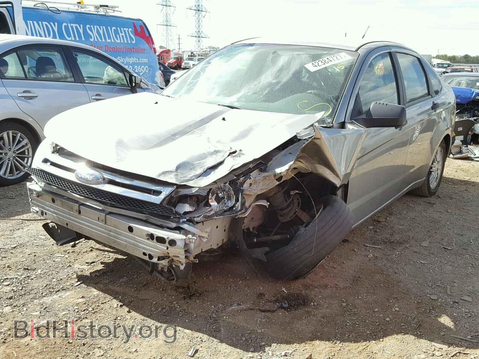 2008 FORD FOCUS - VIN: 1FAHP35N48W122458 - Фото 2