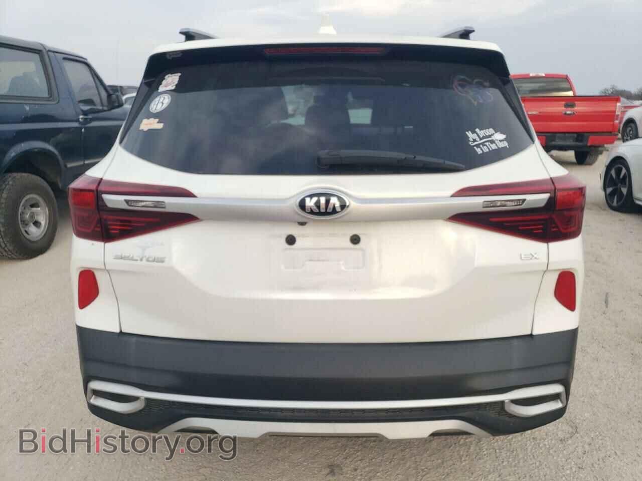 2021 KIA SELTOS - VIN: KNDERCAA8M7077782 - Фото 6
