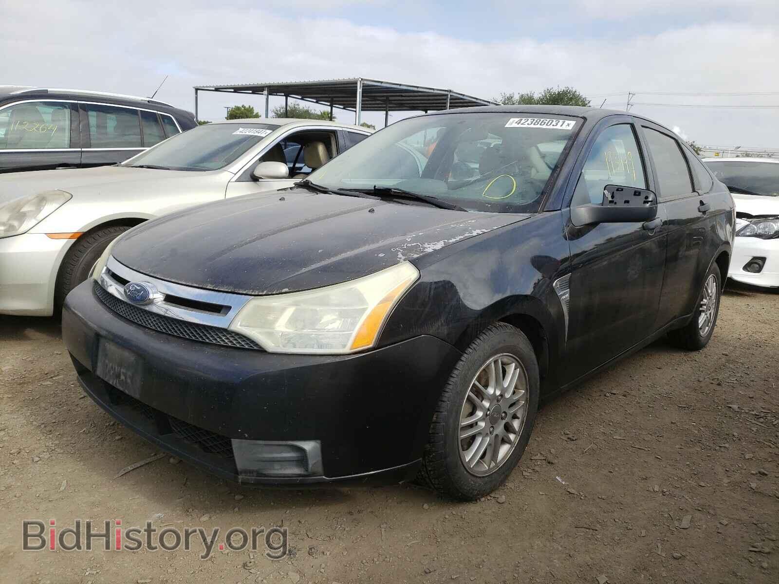 2008 FORD FOCUS - VIN: 1FAHP35N38W196874 - Фото 2