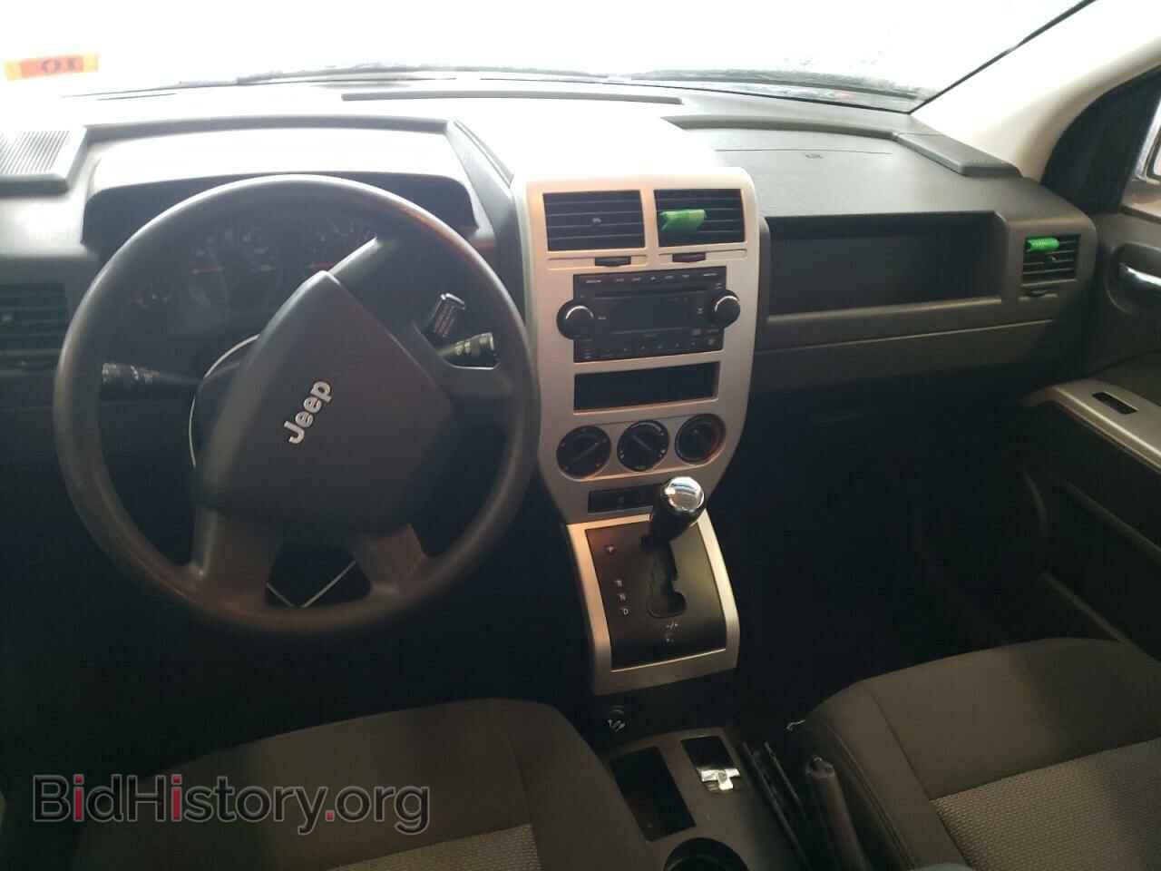 2008 JEEP COMPASS - VIN: 1J8FF47W88D665560 - Фото 8