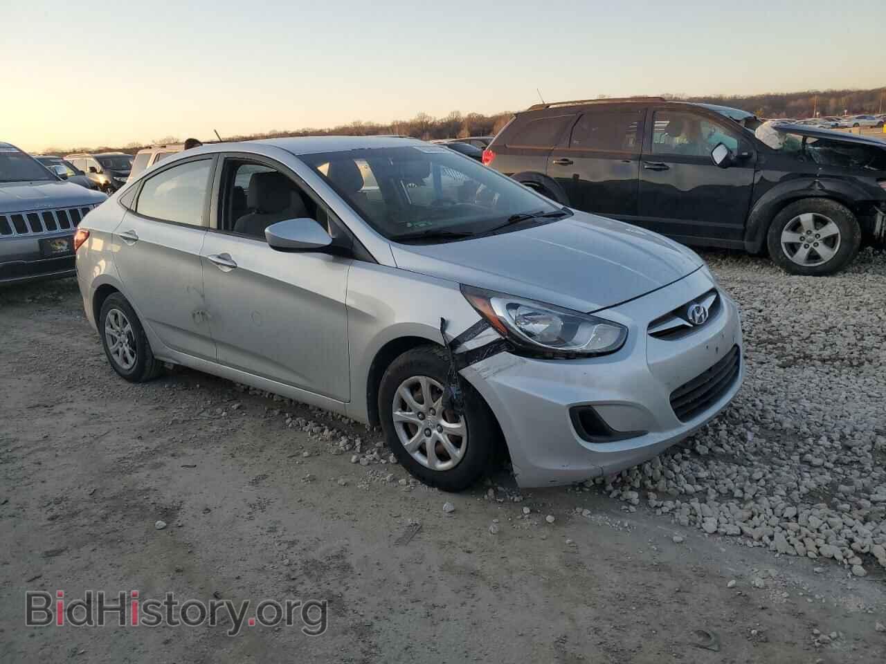 2013 HYUNDAI ACCENT - VIN: KMHCT4AE2DU423436 - Фото 4