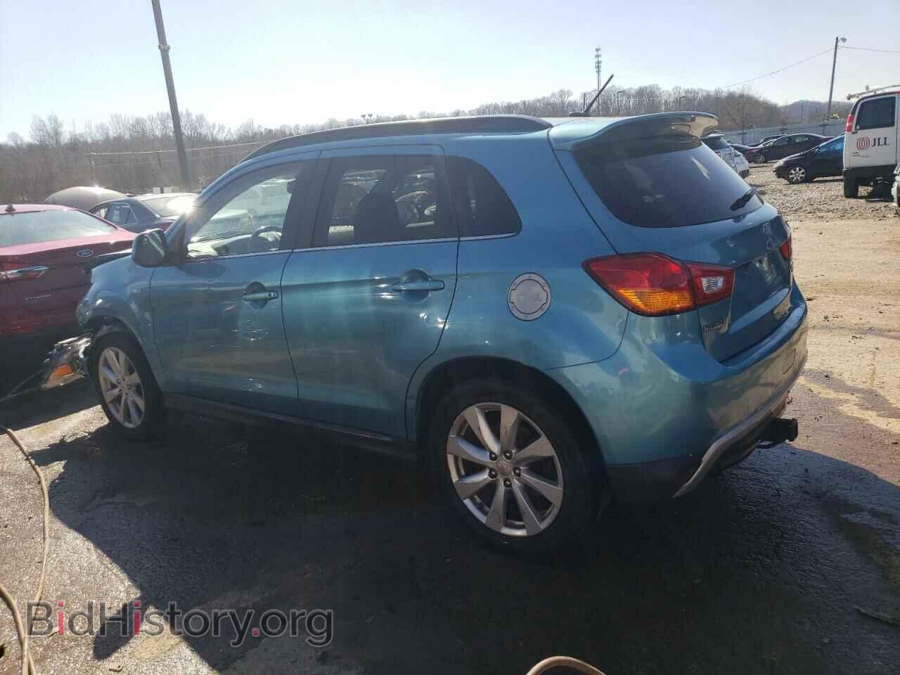 2013 MITSUBISHI OUTLANDER - VIN: 4A4AR4AU8DE009937 - Фото 2
