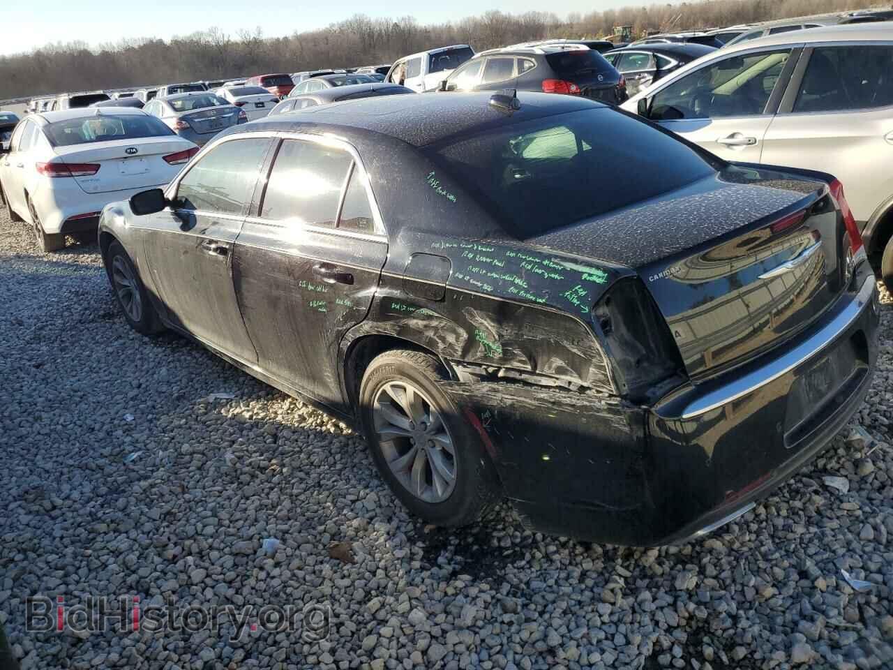 2015 CHRYSLER 300 - VIN: 2C3CCAAG2FH802855 - Фото 2