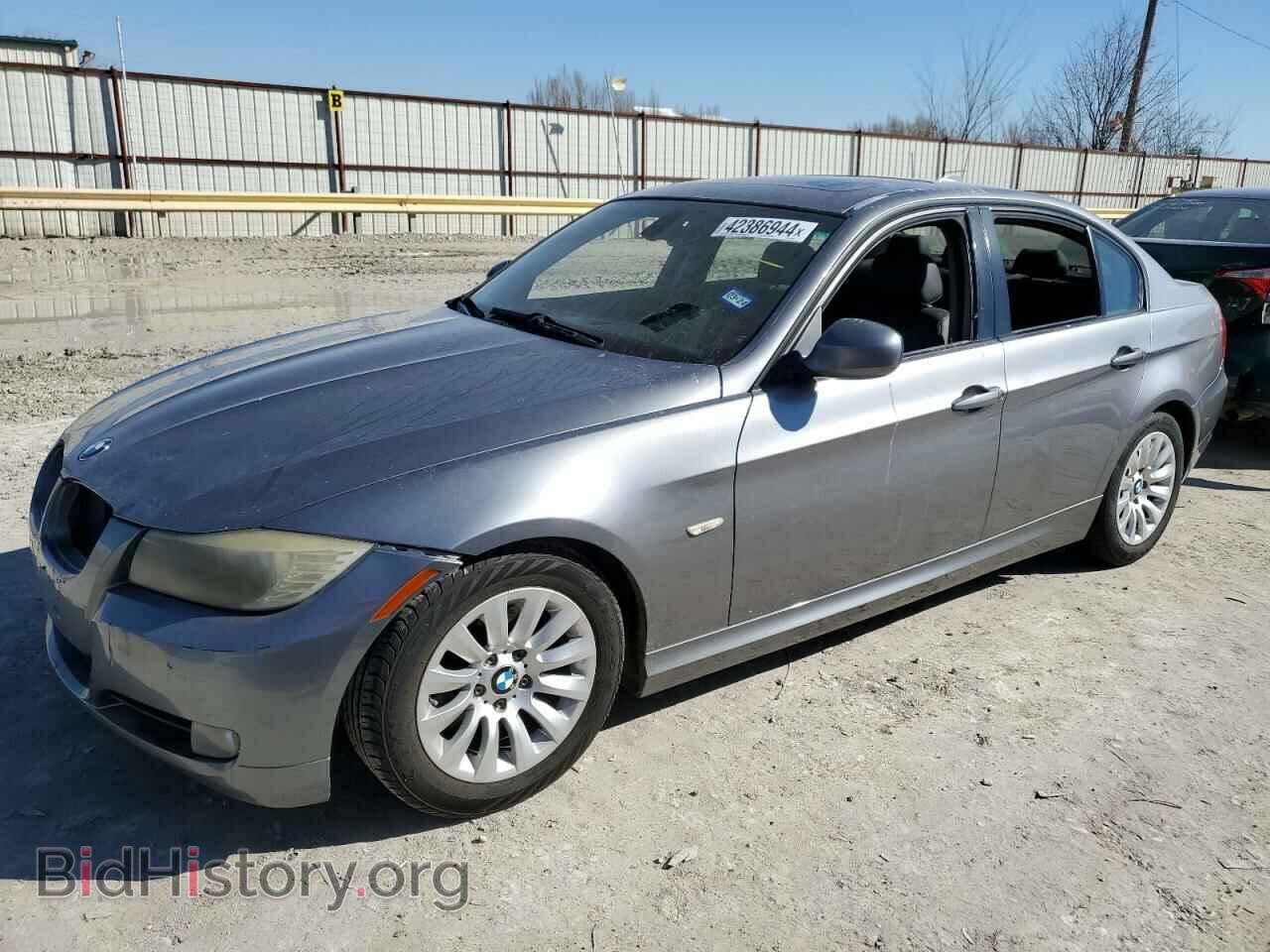 Photo WBAPH77519NL82540 - BMW 3 SERIES 2009