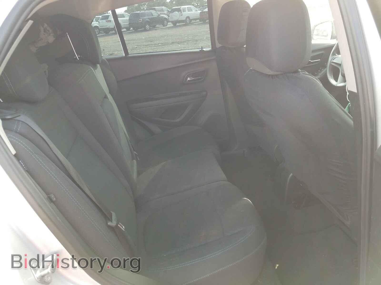 2016 CHEVROLET TRAX - VIN: 3GNCJKSB7GL272005 - Фото 6