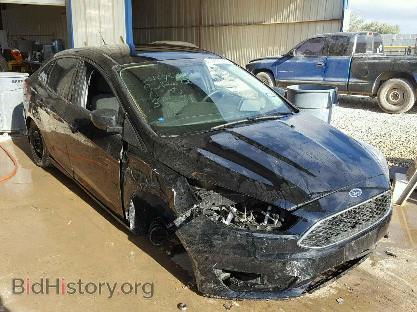 Photo 1FADP3E27GL391204 - FORD FOCUS 2016
