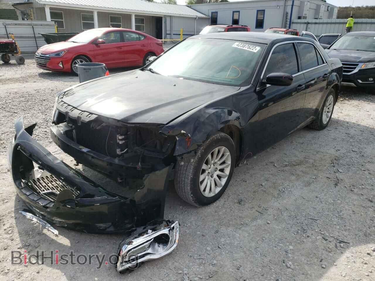 2012 CHRYSLER 300 - VIN: 2C3CCAAG6CH273311 - Фото 2
