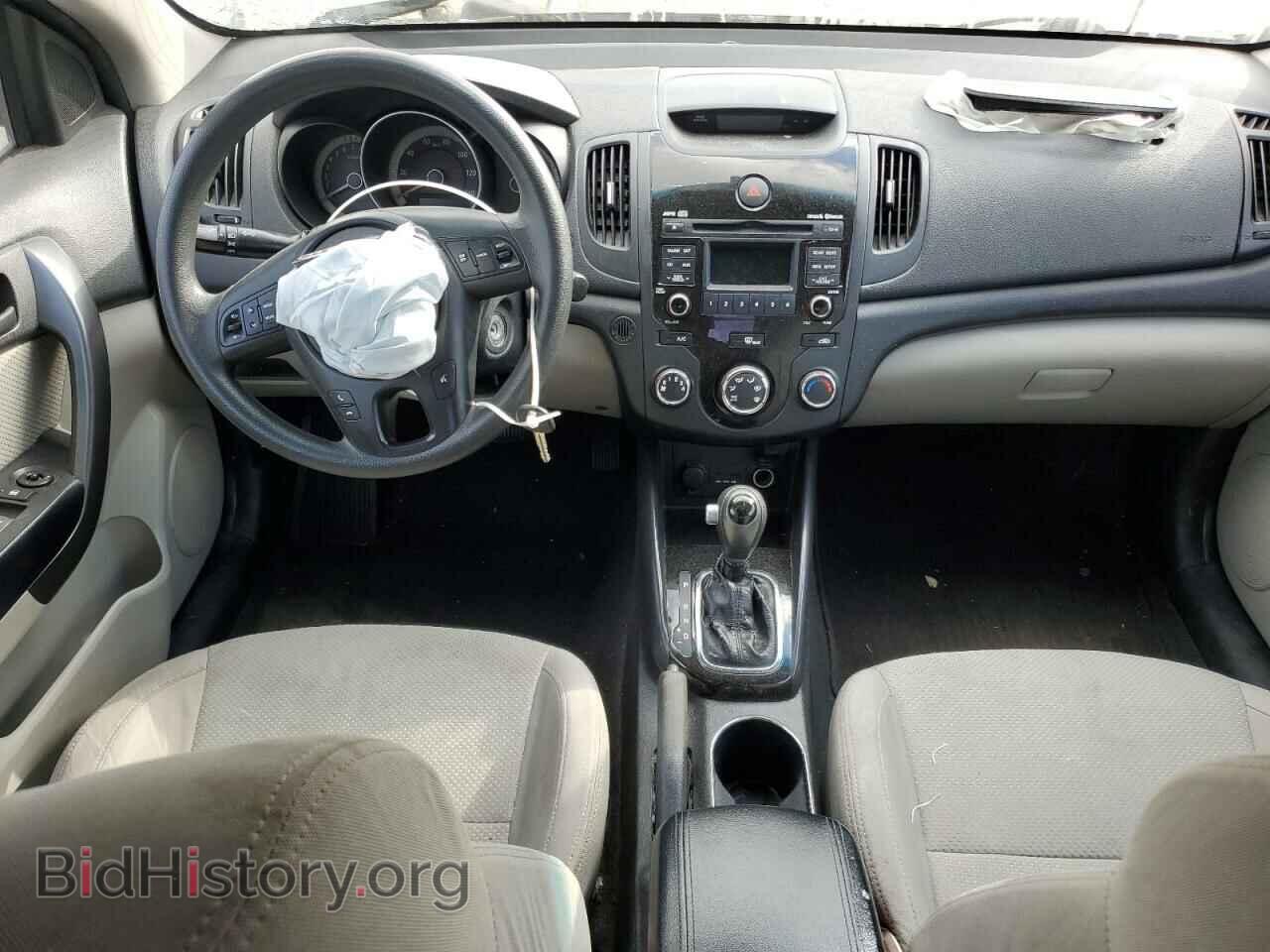 2012 KIA FORTE - VIN: KNAFU6A26C5533699 - Фото 8