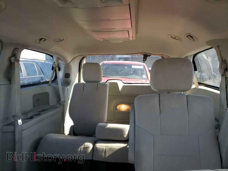 2011 Dodge CARAVAN (VIN 2D4RN5DGXBR656960) — photo 10 of 13