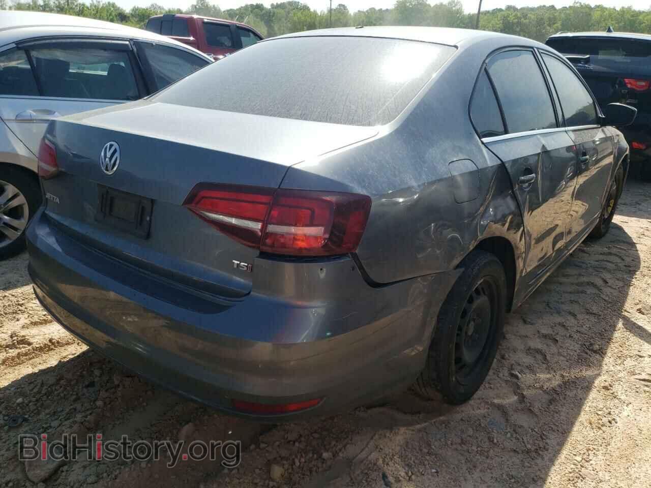 2017 VOLKSWAGEN JETTA - VIN: 3VW2B7AJ5HM233736 - Фото 4