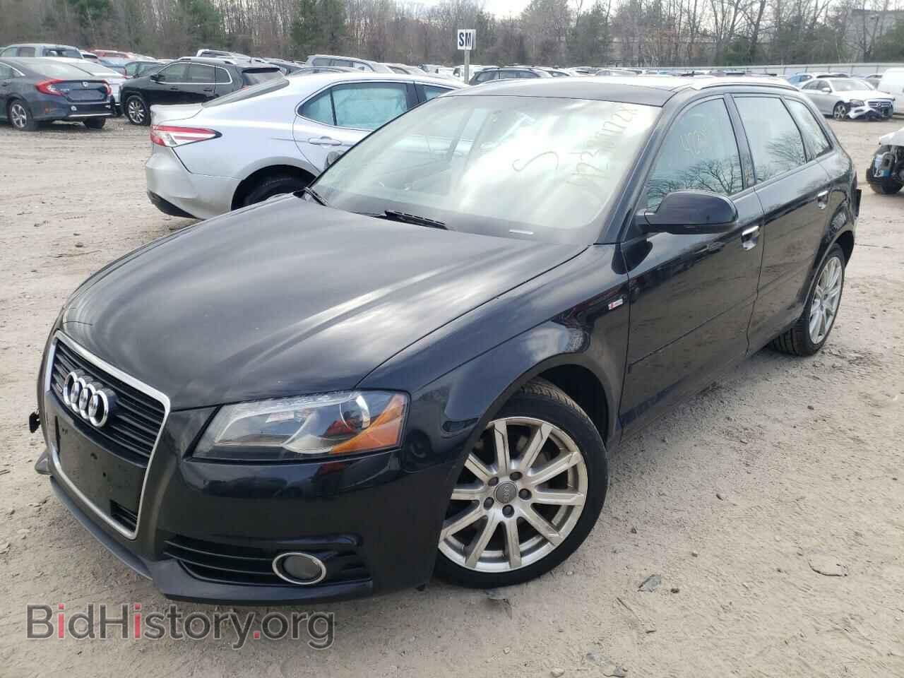 2013 AUDI A3 - VIN: WAUMFAFM1DA013014 - Photo 2