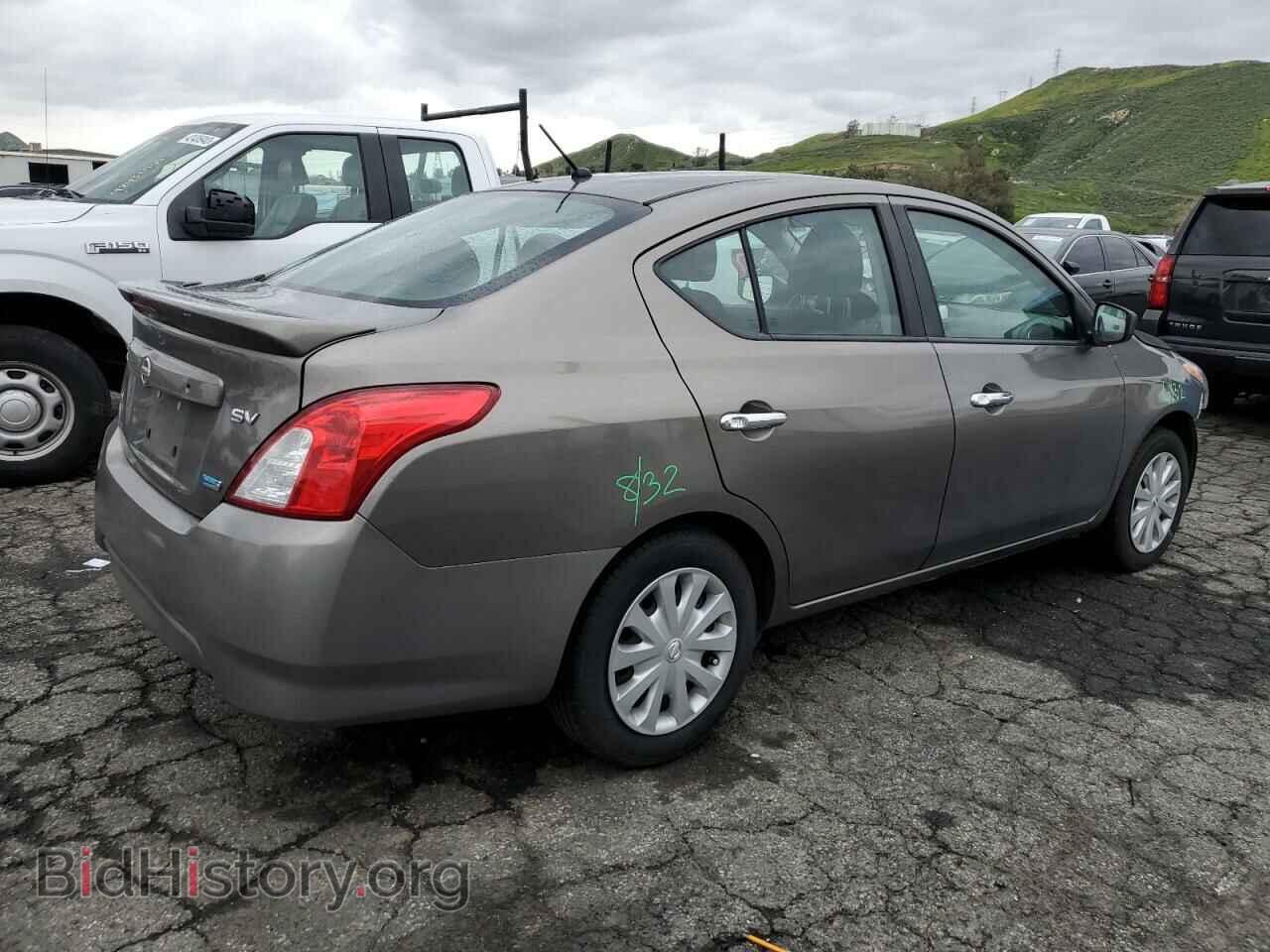2016 NISSAN VERSA - VIN: 3N1CN7AP1GL818808 - Фото 3