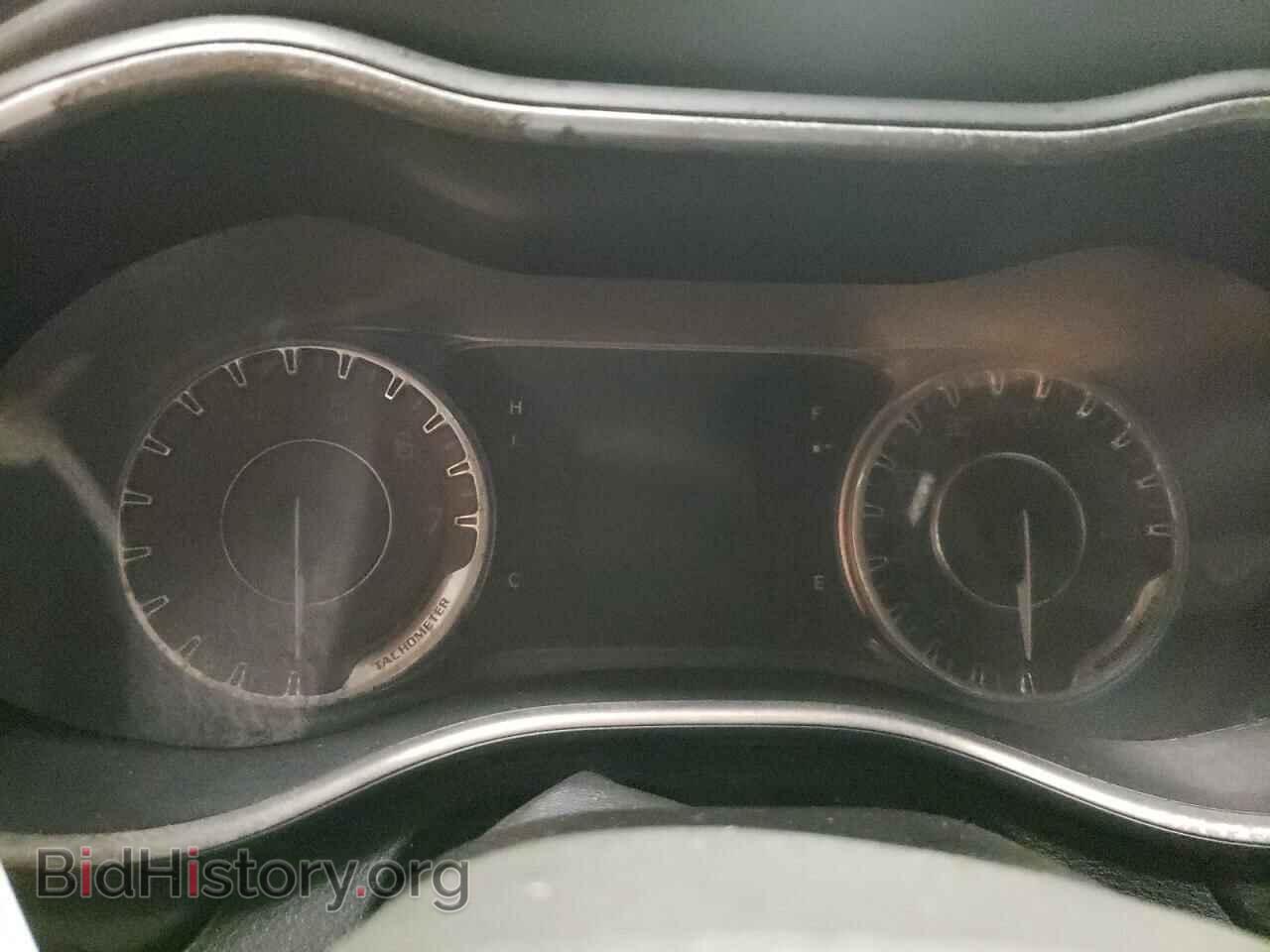 2016 CHRYSLER 200 - VIN: 1C3CCCAB2GN109132 - Фото 9