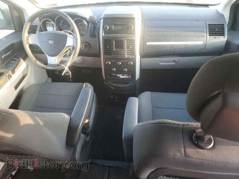2010 Dodge CARAVAN (VIN 2D4RN4DE7AR362472) — фото 8 из 13