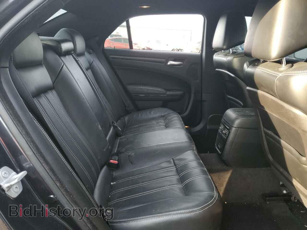 2016 CHRYSLER 300 - VIN: 2C3CCAGG5GH136177 - Фото 10