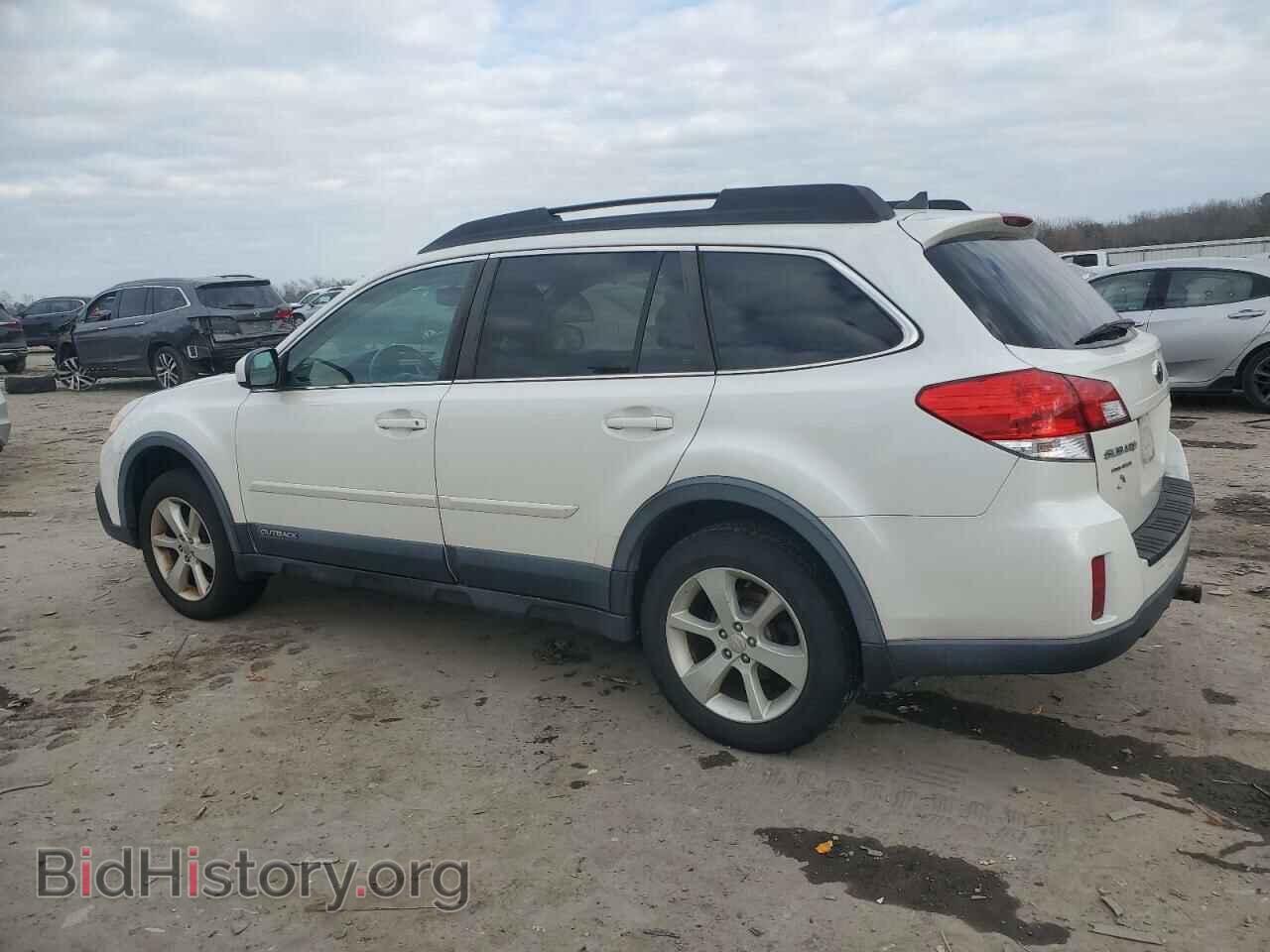 2014 SUBARU OUTBACK - VIN: 4S4BRCDC7E3293210 - Фото 2
