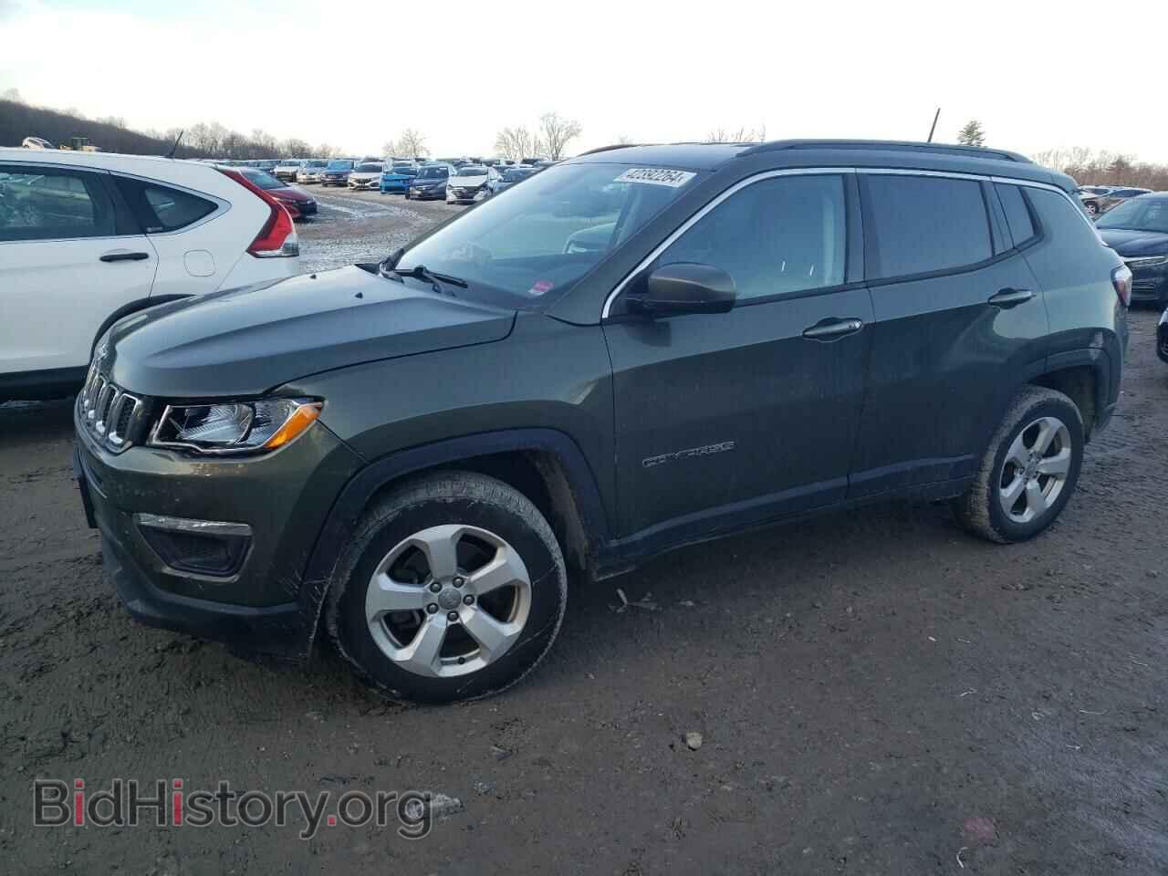 Photo 3C4NJDBB3JT440677 - JEEP COMPASS 2018