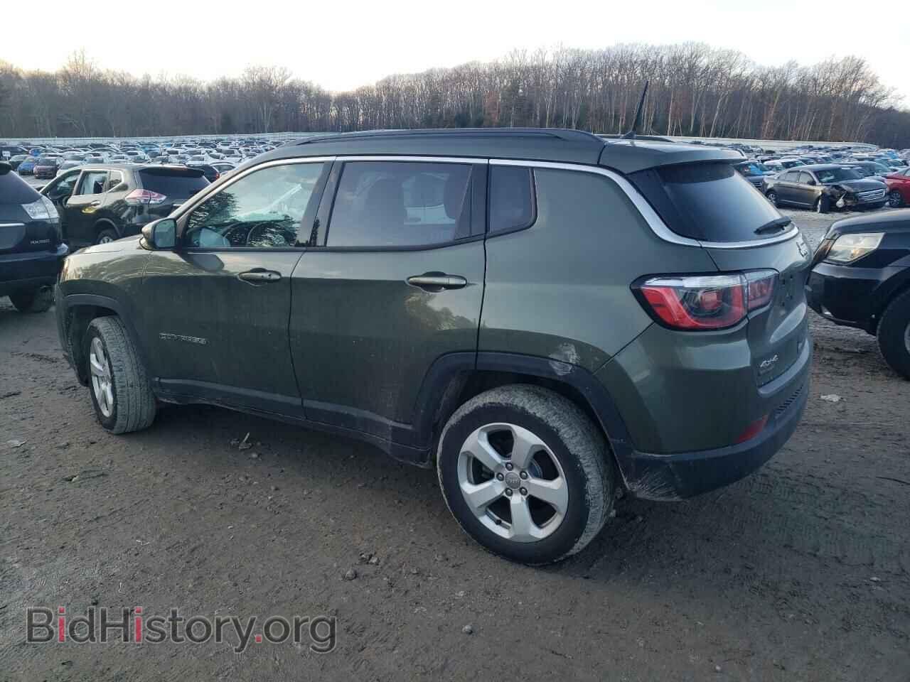 2018 JEEP COMPASS - VIN: 3C4NJDBB3JT440677 - Фото 2